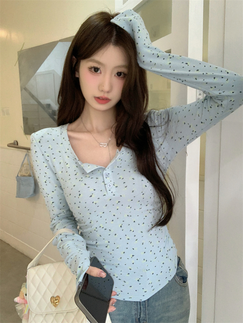 實拍 韓系碎花U領長袖T恤女甜辣風打底衫洋氣顯瘦上衣