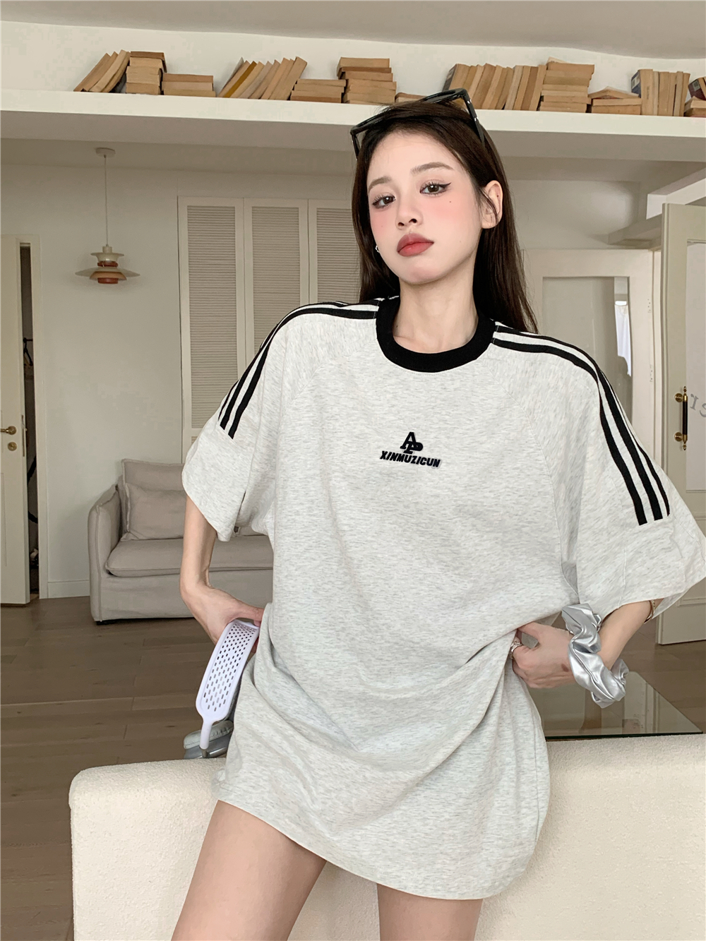 國潮牌撞色三條槓短袖t恤女夏季設計感小眾純棉寬鬆慵懶圓領上衣