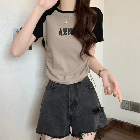 Official picture of threaded short-sleeved T-shirt for women summer 2024 Korean style raglan sleeve printed slim round neck top for women plus size