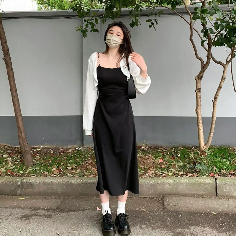 黑色吊帶連衣裙夏季2024女新款防曬罩衫搭配氣質顯瘦小黑裙兩件套