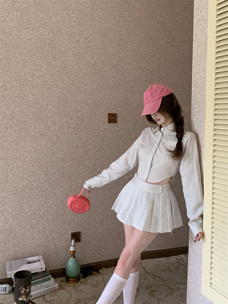 實拍條紋套裝女早春性感辣妹不規則短款長袖襯衫百褶褲裙兩件套