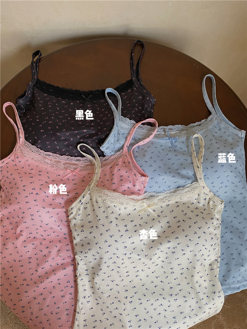 Real shot of sweet and spicy lace bar-hem camisole, heart-broken flower inner layer, bottoming shirt and padded top