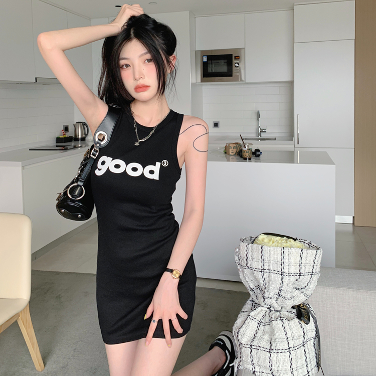 純欲性感吊帶連衣裙女夏甜辣風包臀短裙緊身又a又颯背心裙