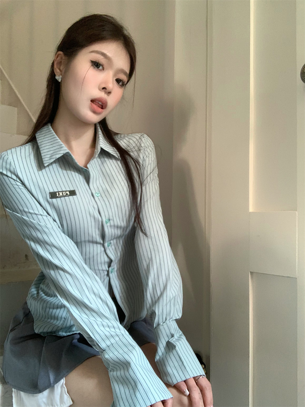港風復古甜辣妹襯衫修身顯瘦T恤春季新款上衣女