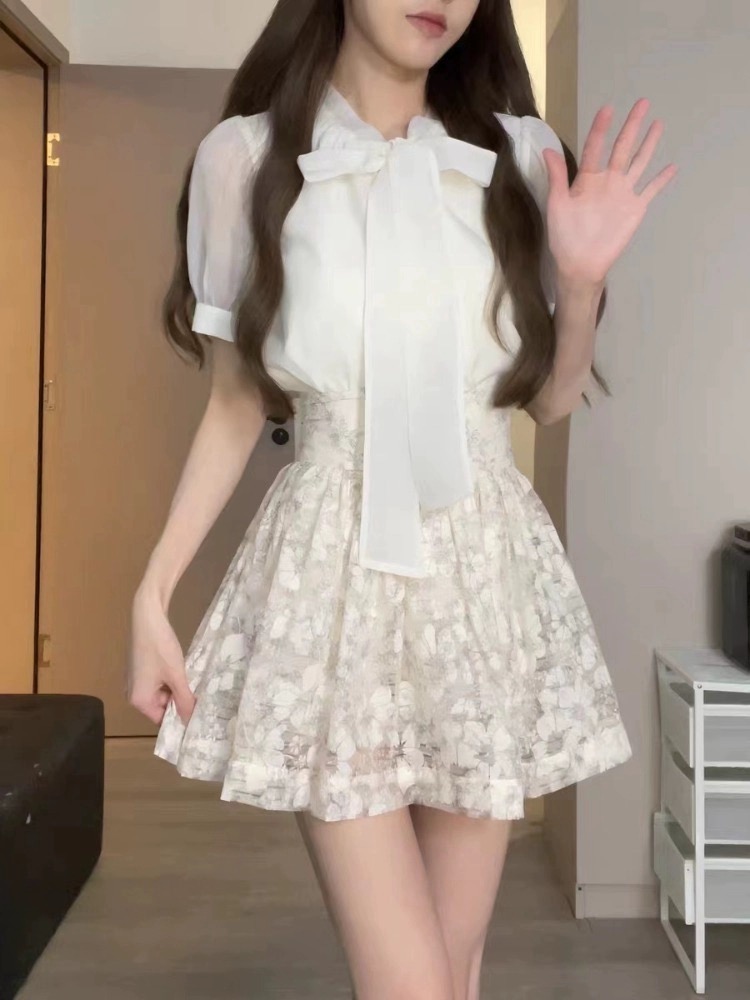 夏季小個子鹽系穿搭氣質名媛小香風溫柔甜辣上衣半身短裙兩件套裝