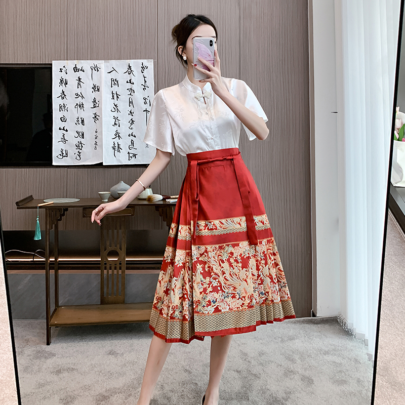 實拍 國風漢服鳳凰仿妝花短款馬面裙新中式敬酒服訂婚女紅色日常