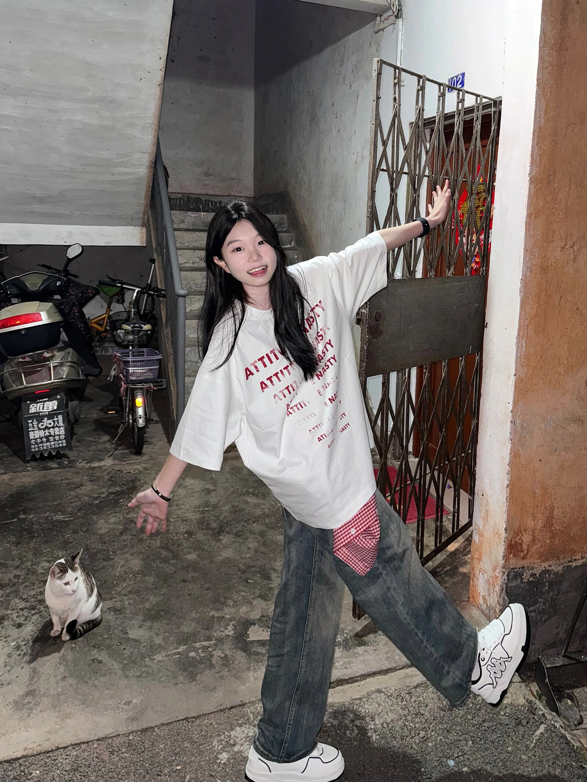高品質純棉200克精梳緊密100%棉直播同品前印花寬鬆短袖t恤女