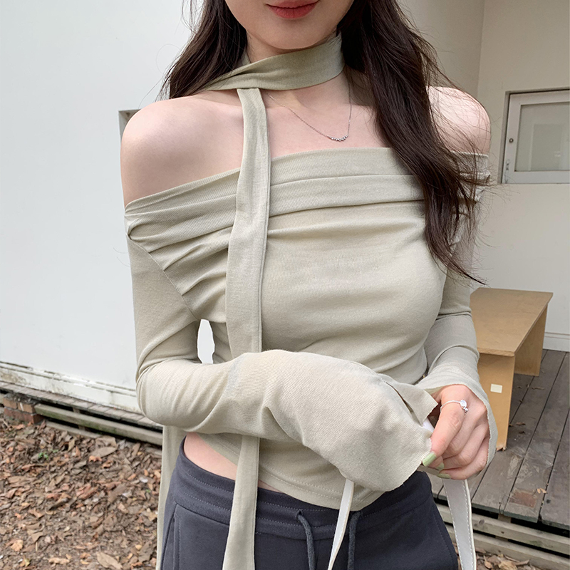Actual picture of one-shoulder slim short long-sleeved T-shirt for women spring and autumn new high-end hot girl top scarf suit