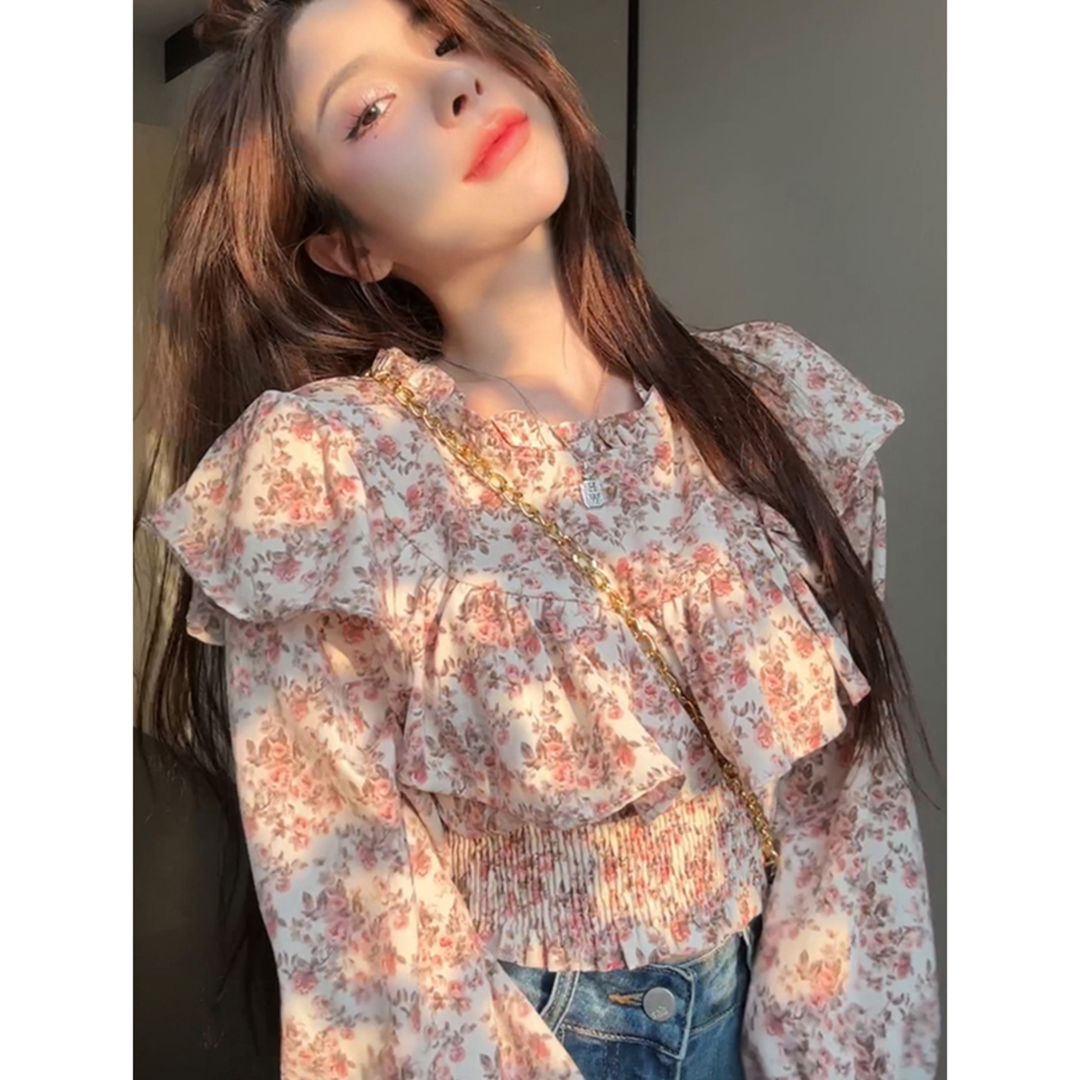 質檢官圖荷葉邊高腰短款碎花襯衫女2024春夏新款獨特别致絕美上衣