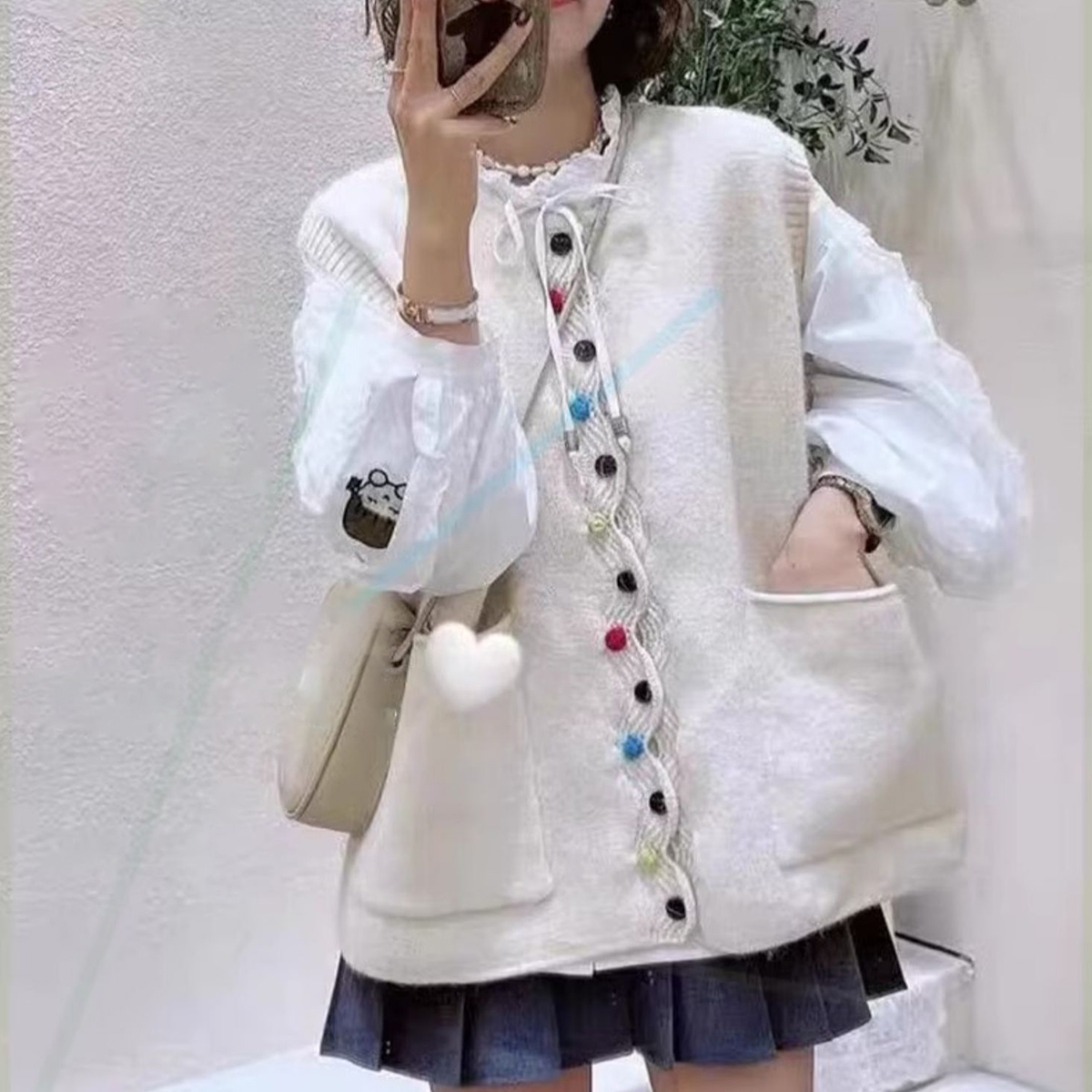 質檢官圖春秋彩扣圓領開衫女無袖馬甲針織衫韓版坎肩馬夾上衣