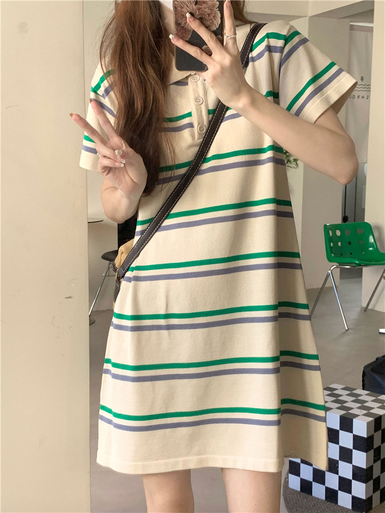 夏季2024新款韓系減齡polo領寬鬆條紋針織裙撞色短袖連衣裙女學生