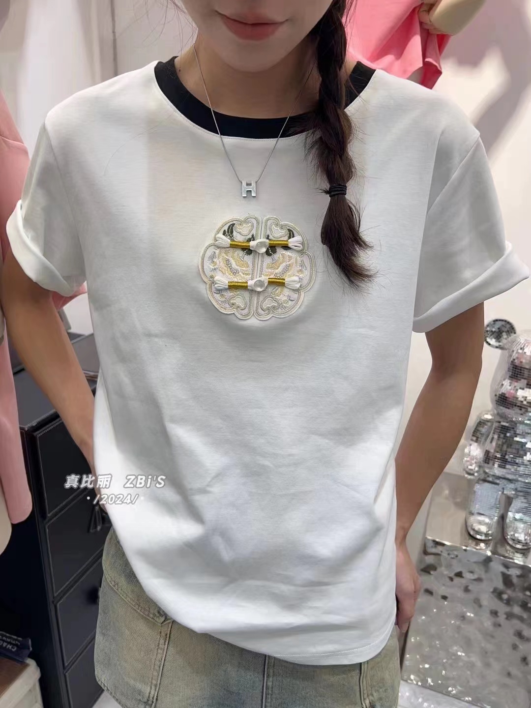 新中式國風打底衫春季女2024新款顯瘦修身短袖t恤設計感刺繡上衣