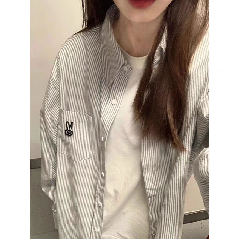 粉色條紋襯衫女春秋新款字母刺繡翻領長袖襯衣外套寬鬆情侶上衣潮