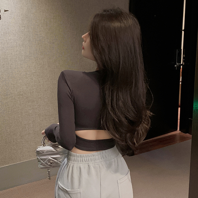 實拍 辣妹露背長袖T恤女春季新款修身顯瘦圓領設計感短款T恤上衣