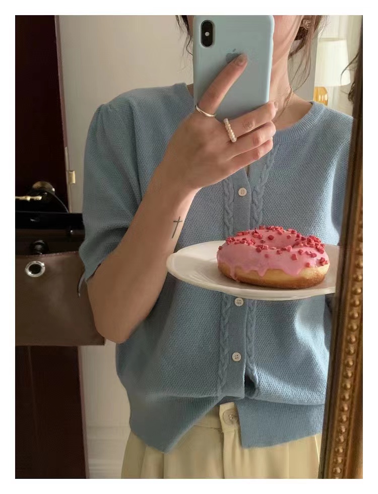 法式復古麻花短袖針織開衫新款設計感小眾泡泡袖白色上衣女夏