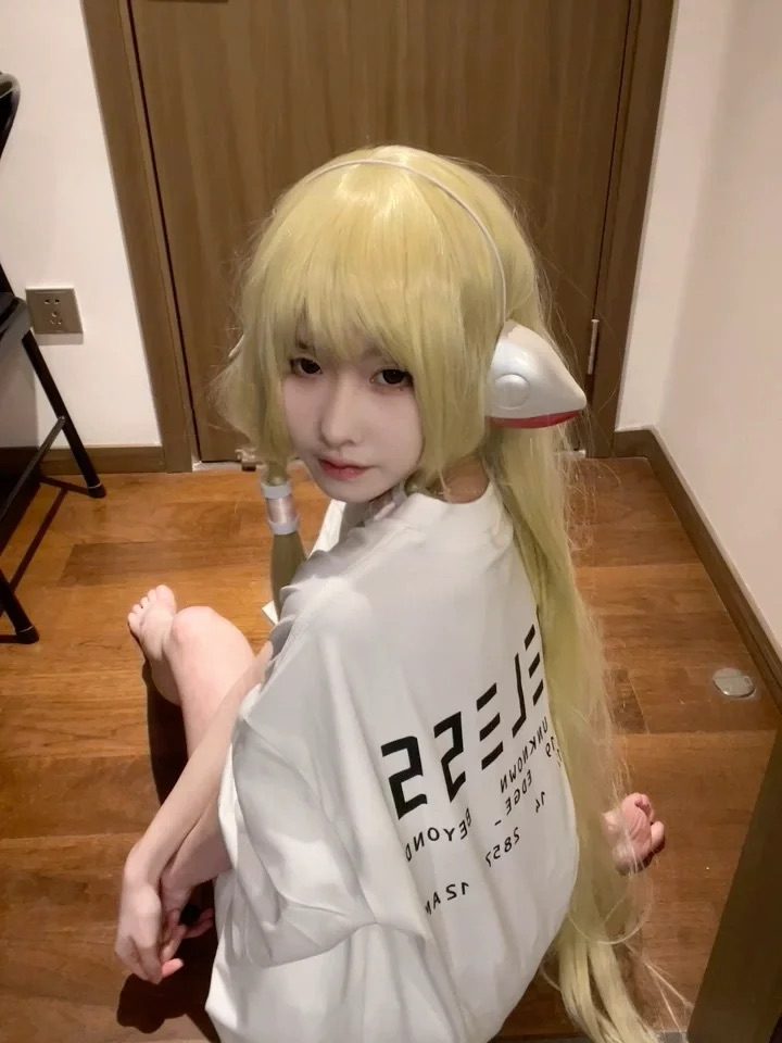 高品質純棉200克精梳緊密100%棉直播同品前後印花寬鬆短袖t恤