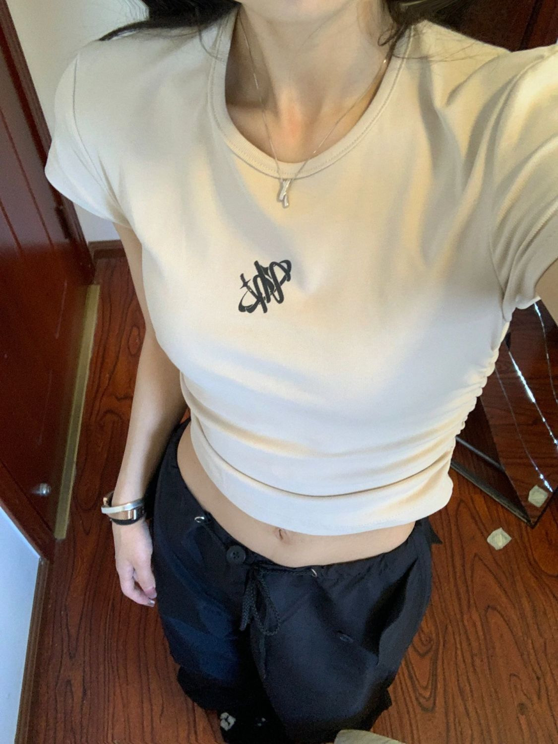 純欲風美式修身顯瘦別致正肩短袖T恤簡約百搭夏季辣妹上衣女