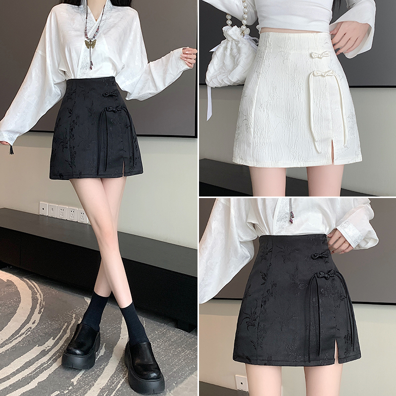 Actual shot of new Chinese style 2024 spring and summer new plate button jacquard slimming national style short skirt A-line skirt black skirt
