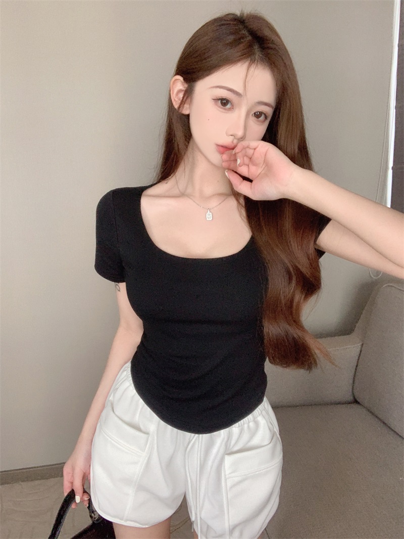實拍！新款純欲性感U領辣妹緊身顯瘦百搭上衣+百搭休閒短褲
