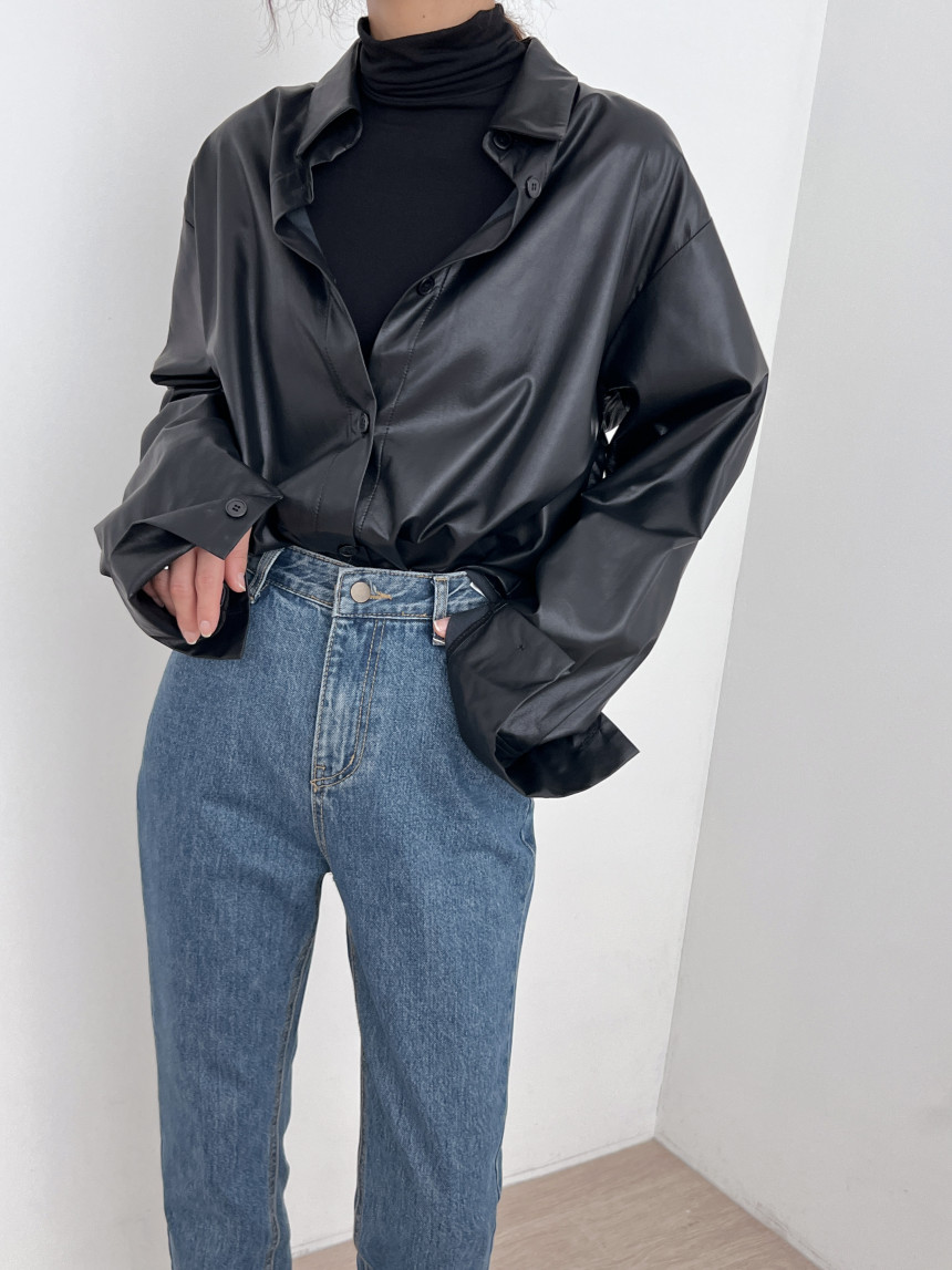 The size has been updated chic spring and autumn Korean style fashionable simple personality versatile polo collar leather shirt top