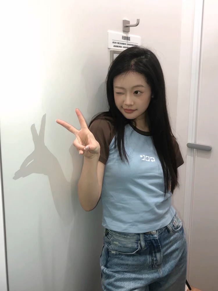 美式復古正肩短袖T恤夏季新款撞色插肩設計顯瘦上衣女