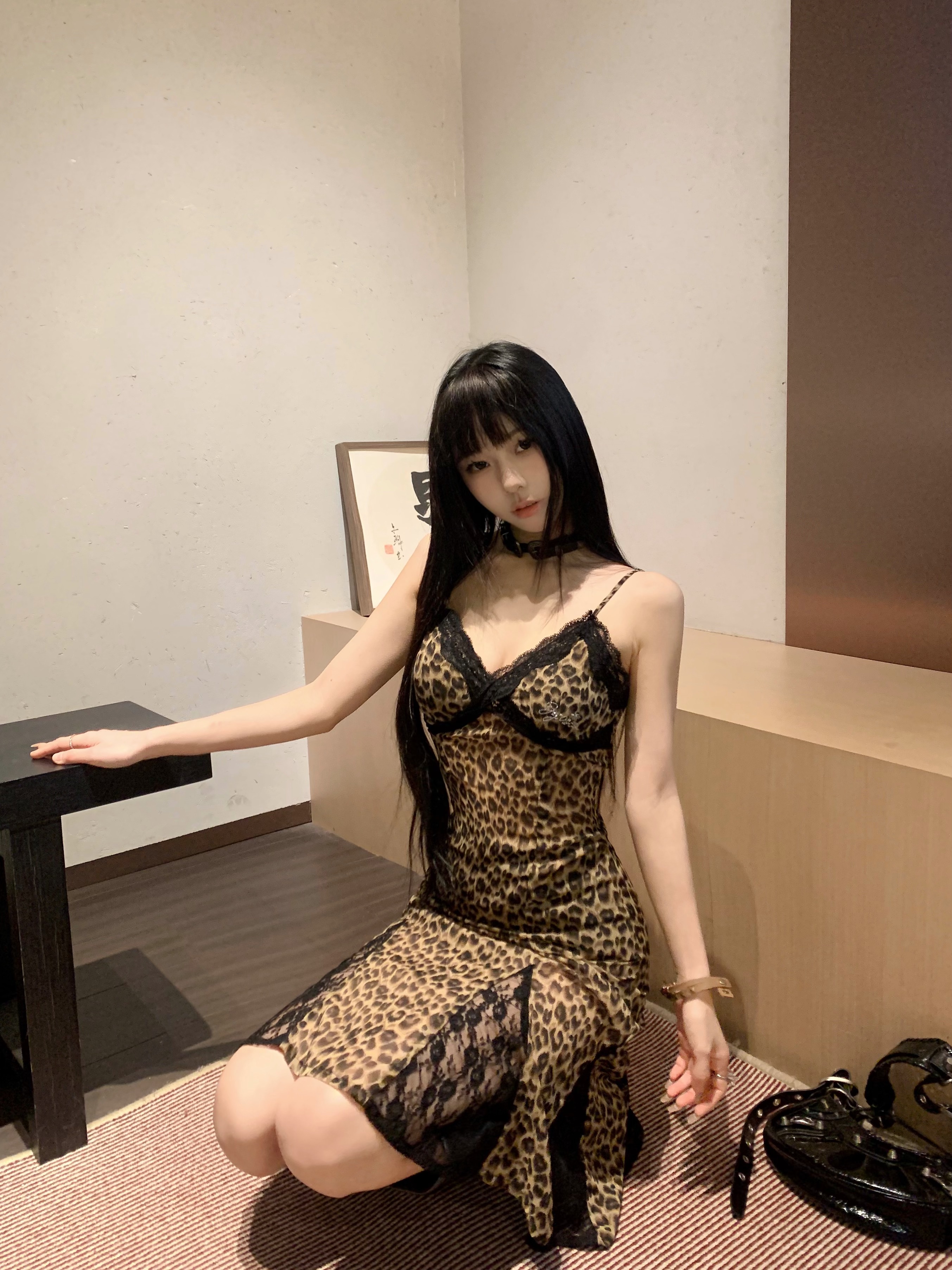 實拍~美式復古微透蕾絲拼接豹紋連衣裙女性感辣妹吊帶包臀裙
