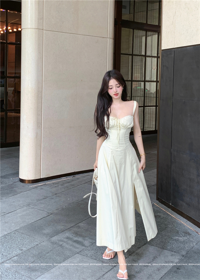 實拍貝兒公主可調節肩帶露背收腰顯瘦大裙擺開叉吊帶連衣裙女