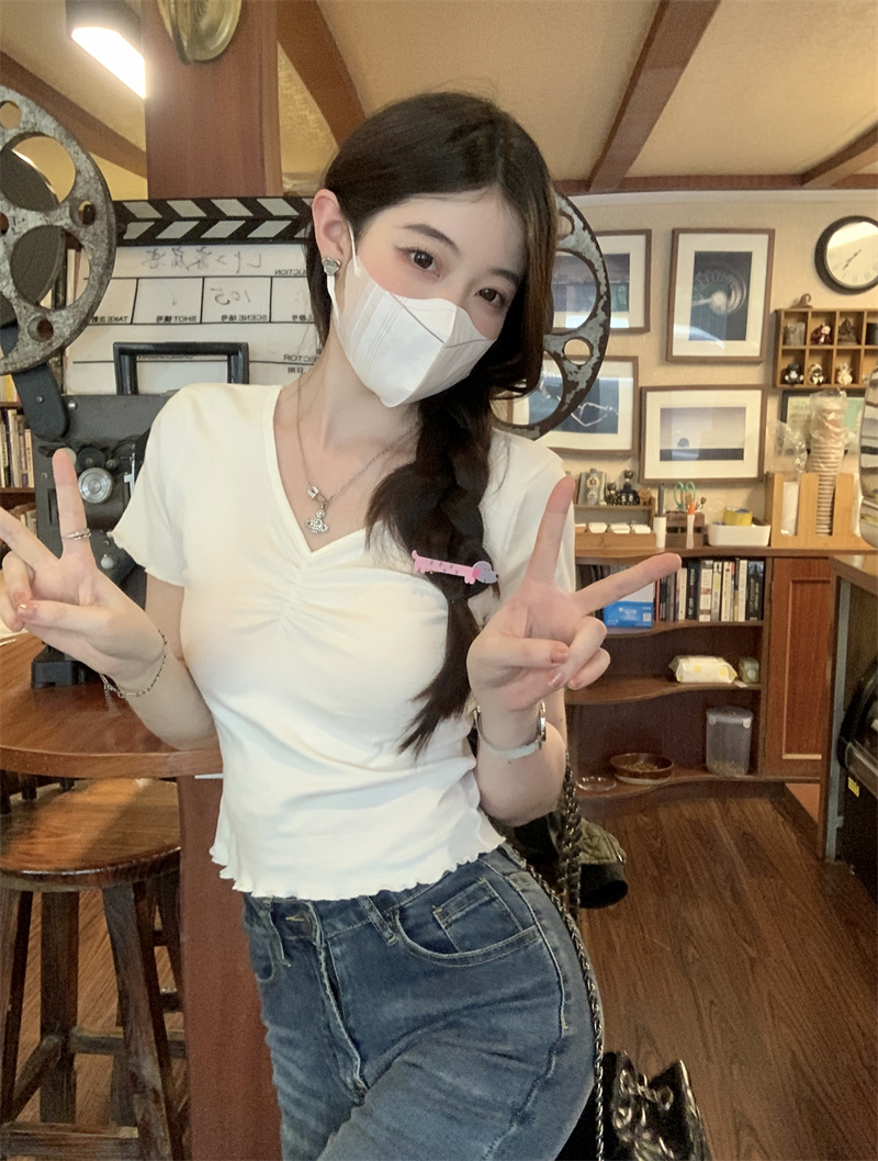 實拍~短袖T恤設計感小眾木耳邊百搭辣妹V領上衣女