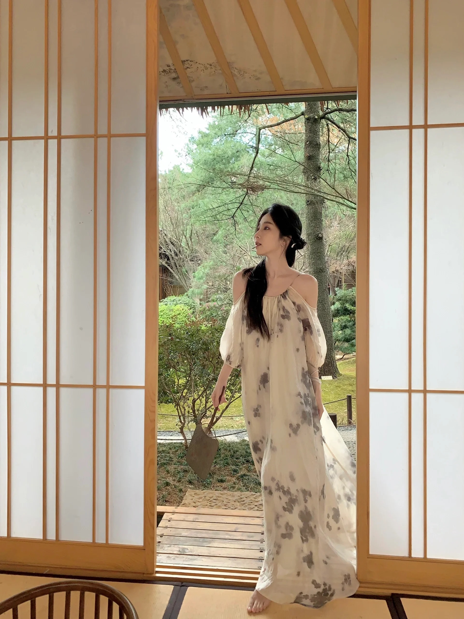 新中式女裝2024新款春款高級感墨染國風吊帶連衣裙泡泡袖氣質長裙