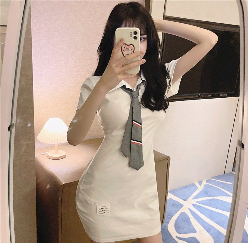 2024夏新款小香風綠色吊帶連衣裙茶歇法式設計感小個子女背帶裙女