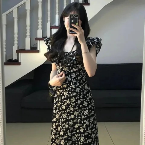 Tea break French Hepburn style floral dress for women summer 2024 new style temperament waist long skirt advanced
