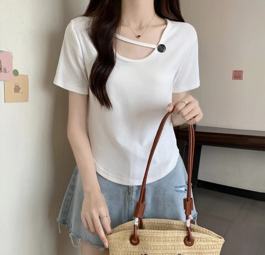 白色正肩T恤女別致獨特短袖ins上衣夏季辣妹性感短款洋氣卡腰小衫