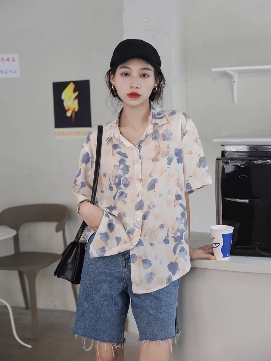 時差 休閒印花襯衫女夏短袖港味復古chic上衣外穿度假風襯衣