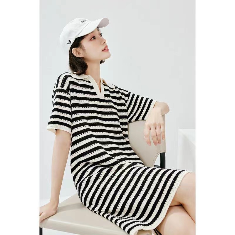2024 spring and summer new style mid-length loose straight striped short-sleeved dress that covers the belly and looks slimming