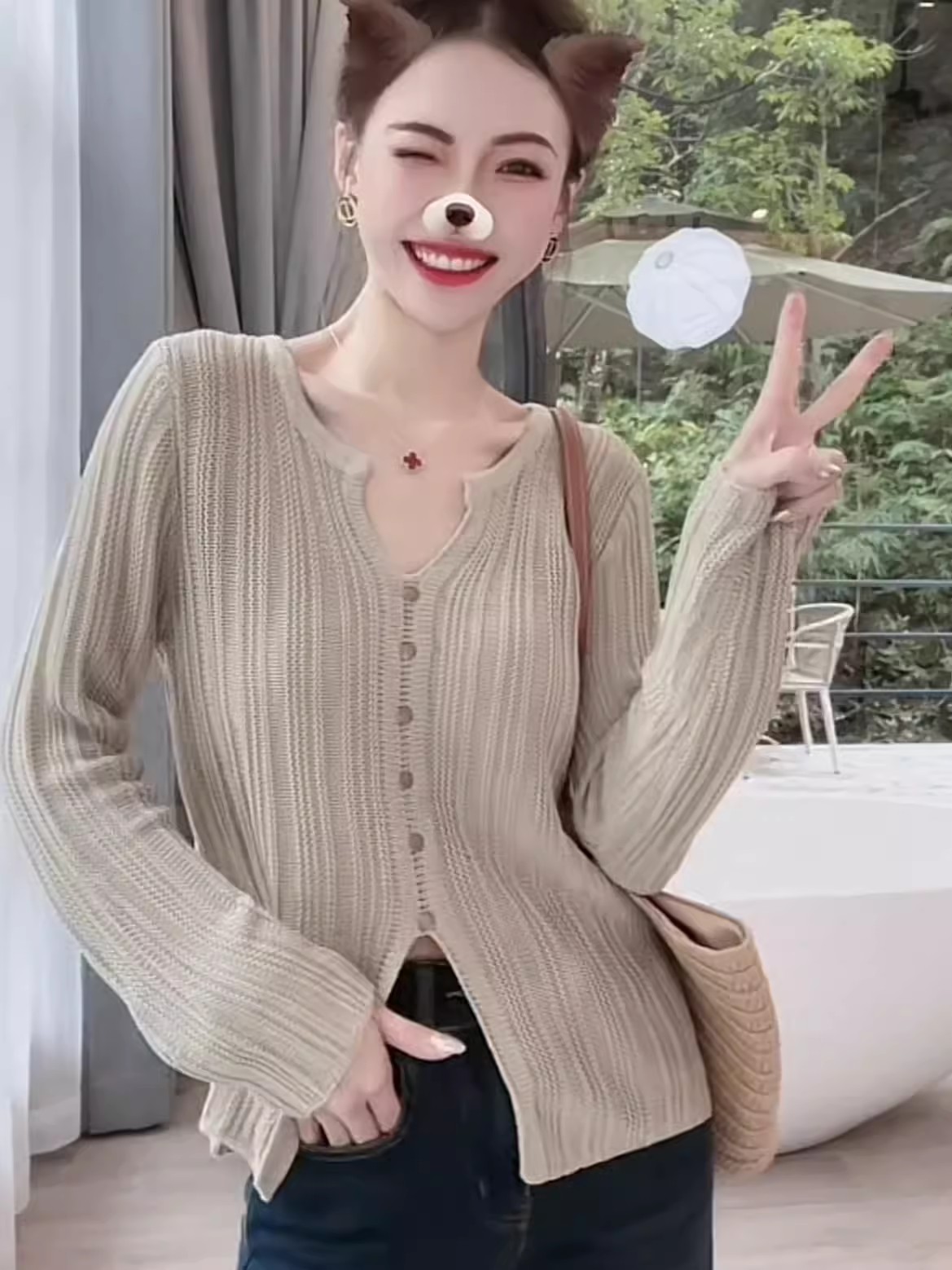 女裝氣質v領針織衫長袖早春季胖mm顯瘦設計感開叉打底衫上衣