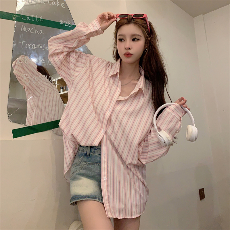條紋襯衫2024早春高級感女士襯衣上衣設計感小眾外套法式小衫春裝