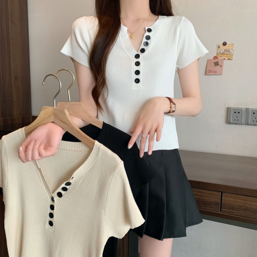 Real shot of plus size fat MM fashion hot girl knitted short top women's summer half open collar slim slim knitted sweater