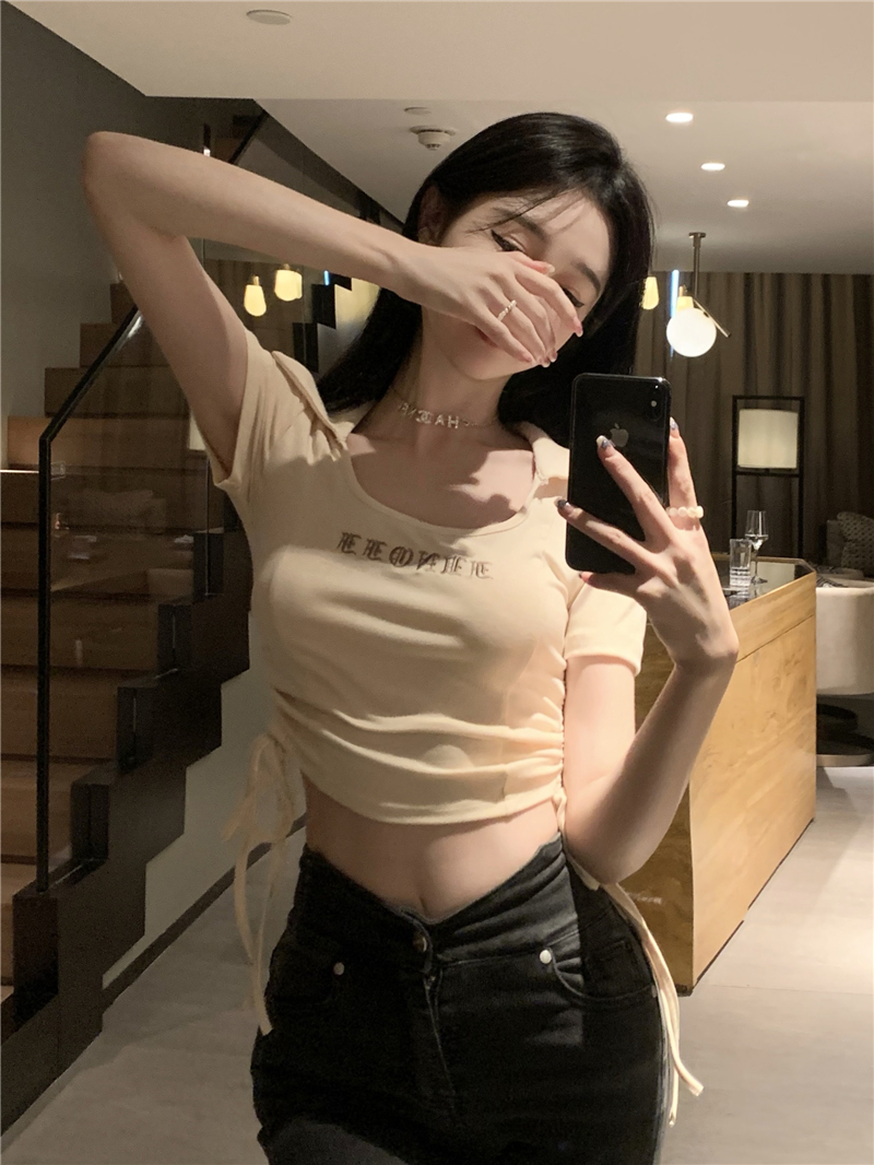 Thread embroidery lapel short-sleeved T-shirt for women, right shoulder fishbone, unique and chic short style slimming strap drawstring ins top