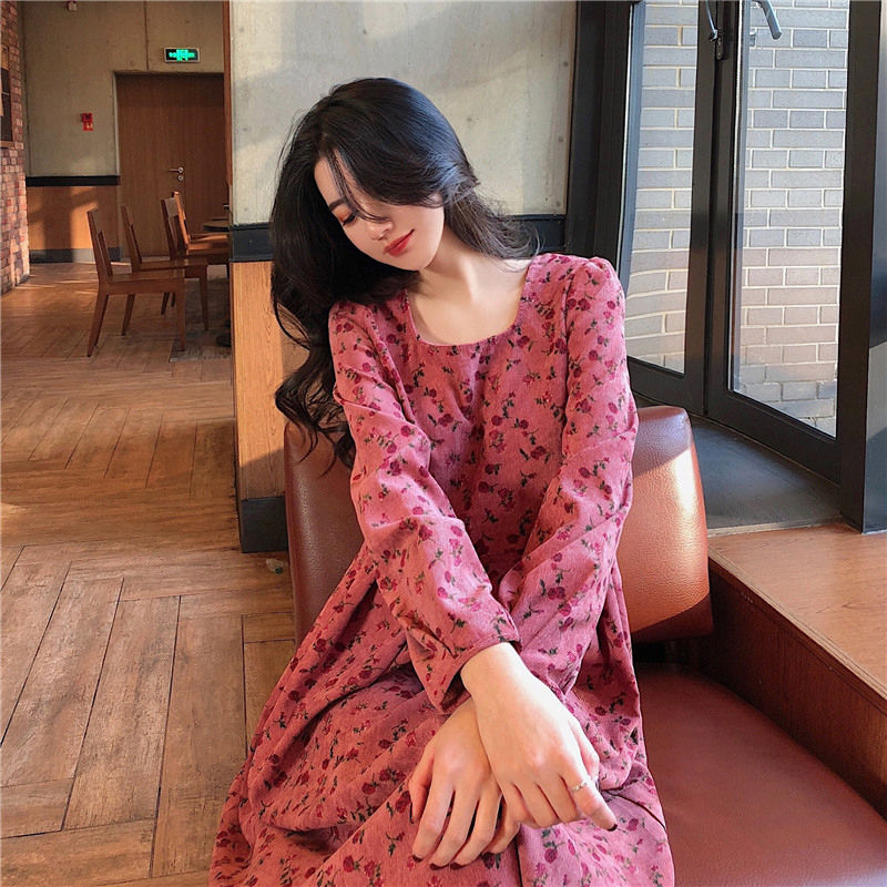 2024春裝大碼燈芯絨碎花遮胯長裙顯瘦仙女玫瑰花連衣裙M-4XL200斤