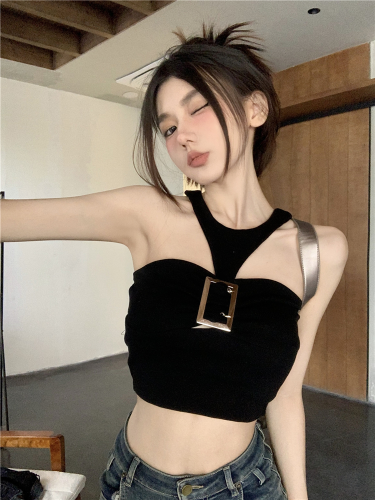 Halter neck camisole women's summer pure lust style sexy hot girl metal buckle chic niche short crop top ins