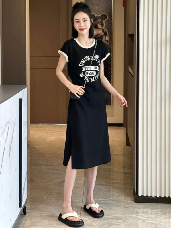 夏季新款時尚休閒洋氣百搭顯瘦字母印花短袖t恤開叉連衣裙女