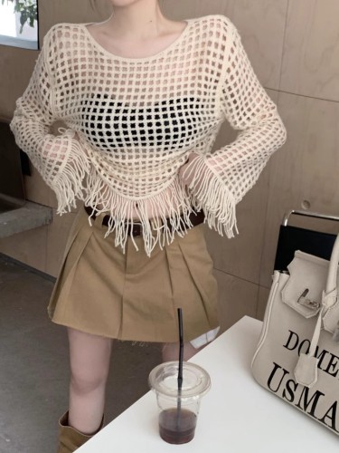 Pure lust style niche hollow knitted sweater for women in spring and summer ice silk thin short sun protection blouse with fringed top