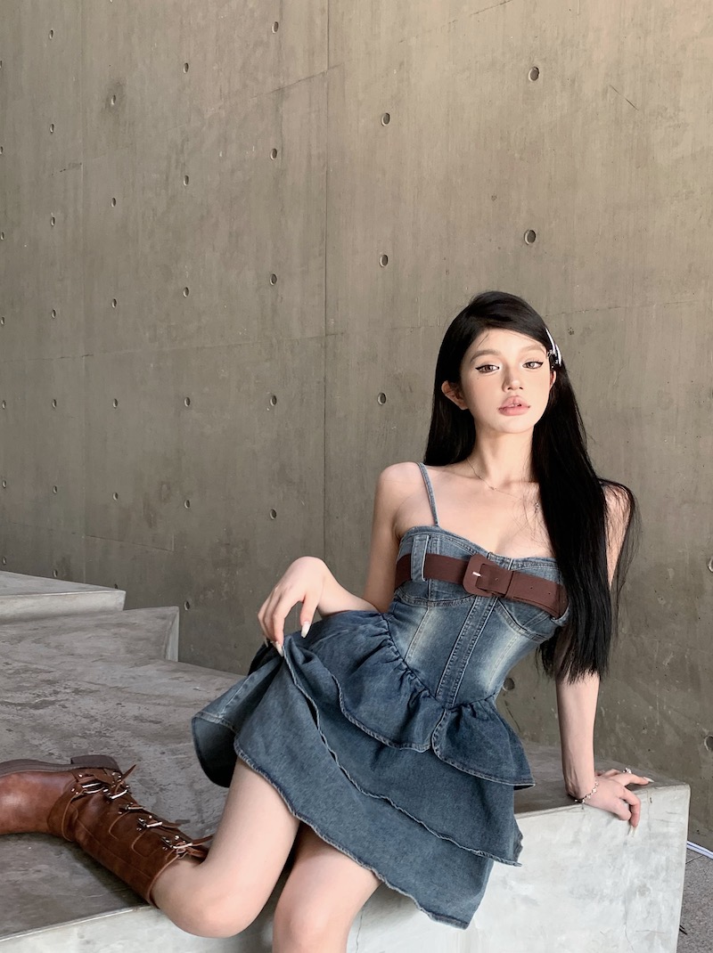實拍 韓版修身顯瘦復古水洗牛仔抹胸吊帶收腰蓬蓬蛋糕連衣裙