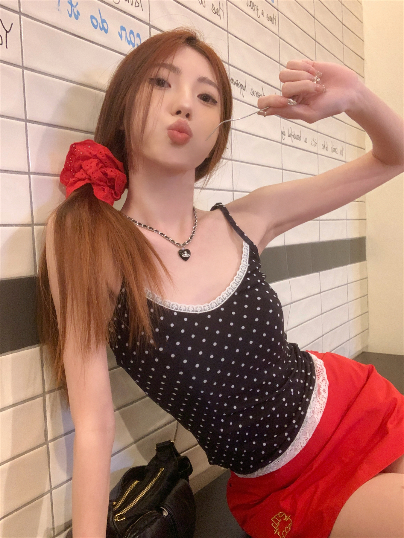 實拍  雙色波點假兩件蕾絲吊帶修身純欲打底內搭背心