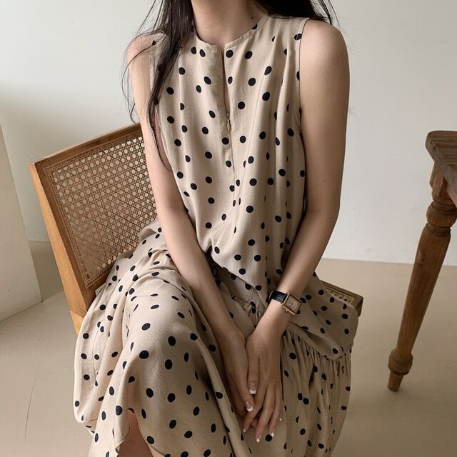 韓范優雅圓點氣質寬鬆長款連衣裙慵懶海邊度假風無袖背心波點長裙
