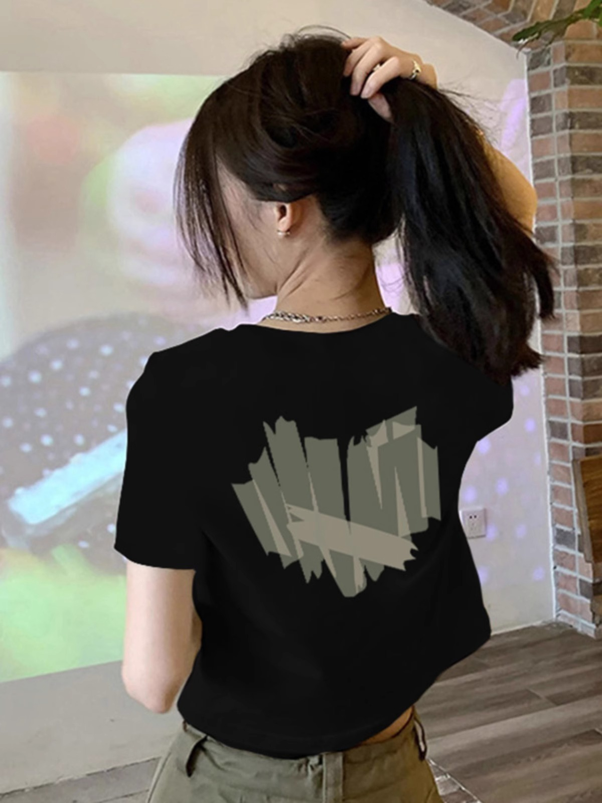 高質量純棉220克精梳緊密手感好印花修身辣妹寬鬆短款t恤女