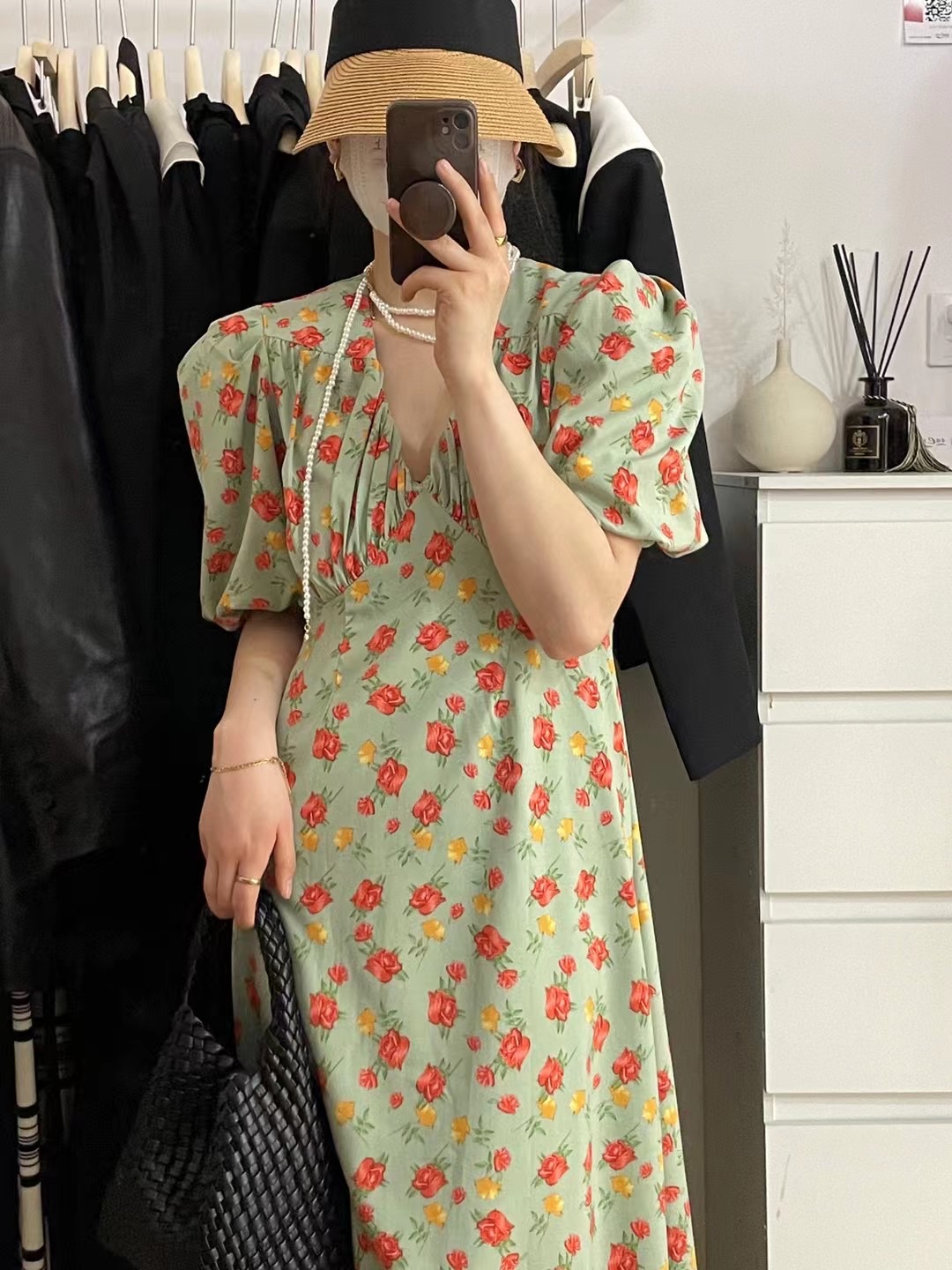 ！紅色小碎花V領氣質甜美短袖淑女夏季連衣裙