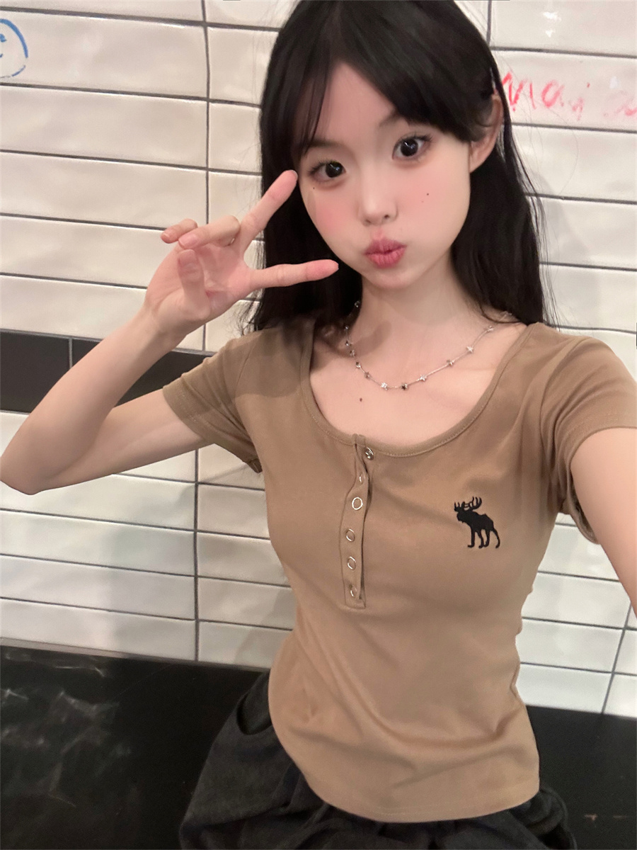 實拍純欲風方領正肩女士短袖t恤顯瘦短款甜辣小上衣