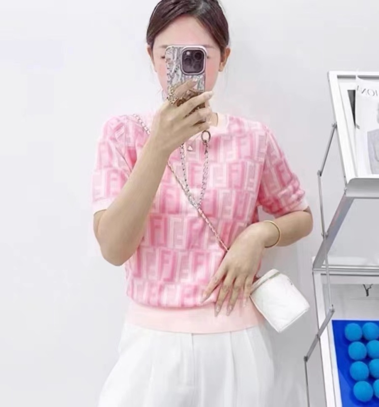 2024早夏新款時尚氣質減齡刺繡提花拼色圓領薄款天絲針織衫上衣女