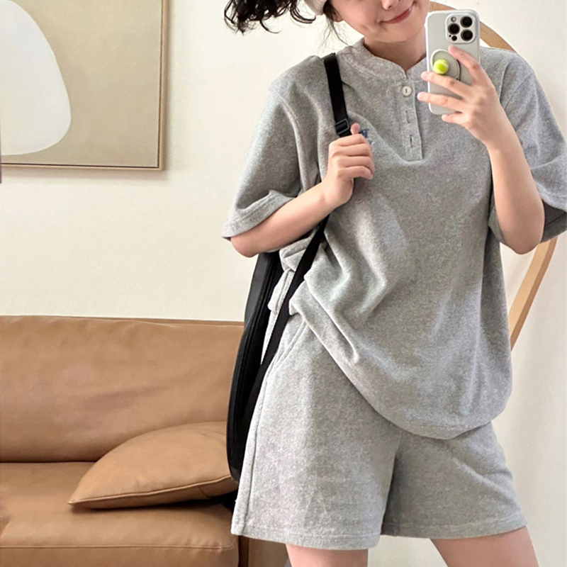 休閒運動服套裝女夏季2024新款短袖短褲學院風鹽系少女跑步兩件套